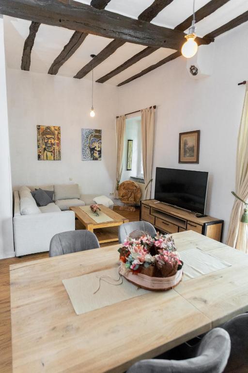 Seminarhaus Heim Retreat, Fachwerkhaus Von 1451, Yoga, Naturgarten Fuer 10 Personen * Ellenz-Poltersdorf