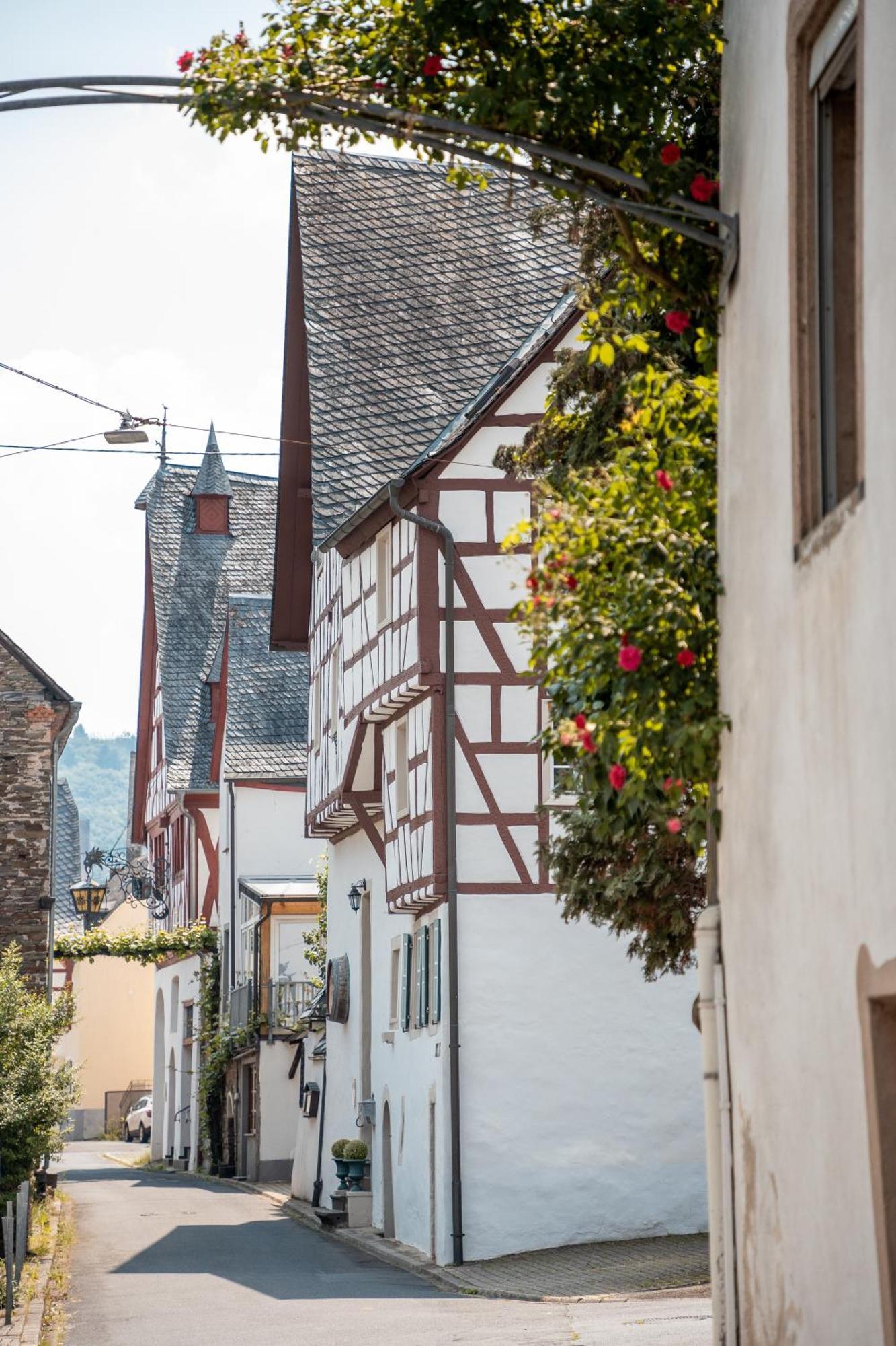 Seminarhaus Heim Retreat, Fachwerkhaus Von 1451, Yoga, Naturgarten Fuer 10 Personen * Ellenz-Poltersdorf