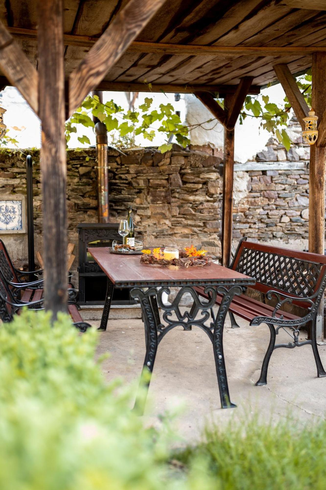 Seminarhaus Heim Retreat, Fachwerkhaus Von 1451, Yoga, Naturgarten Fuer 10 Personen Appartement Ellenz-Poltersdorf