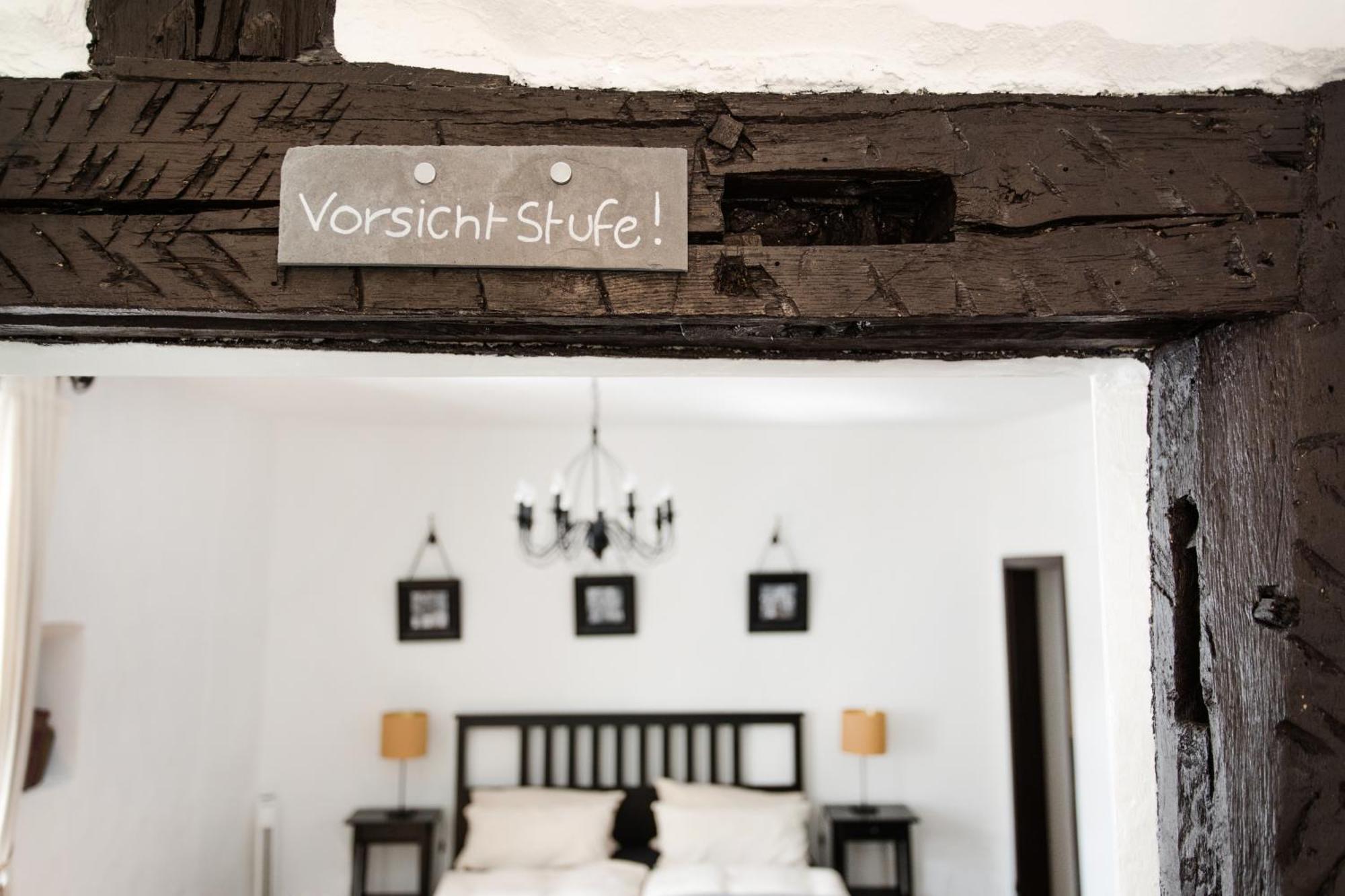 Seminarhaus Heim Retreat, Fachwerkhaus Von 1451, Yoga, Naturgarten Fuer 10 Personen *